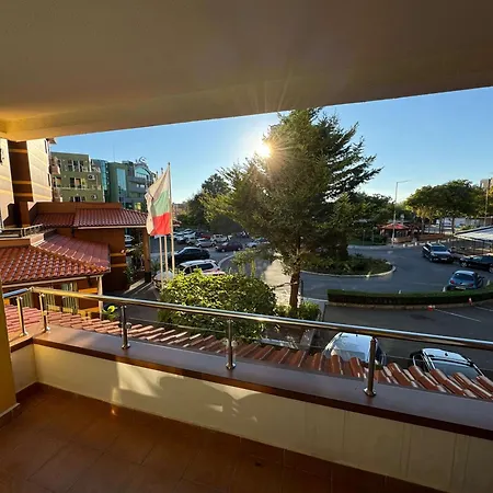 Vp Mirage Apartment Nesebar