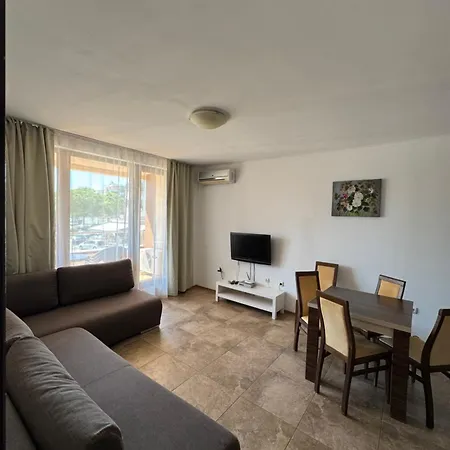 Vp Mirage Apartment