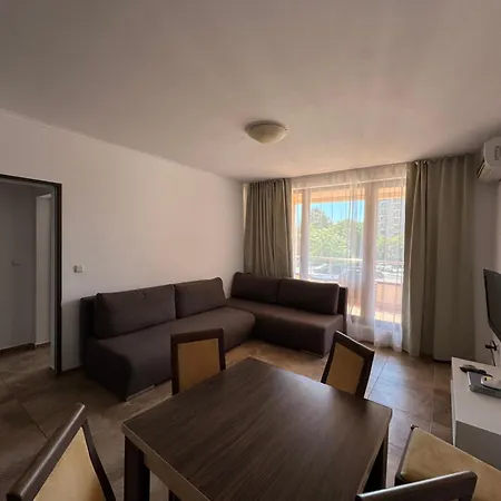Vp Mirage Apartment